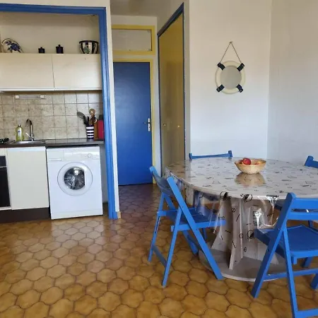 4 Pers. Rdc, Terrasse Sud, 300m Et Commerces - Fr-1-388-205